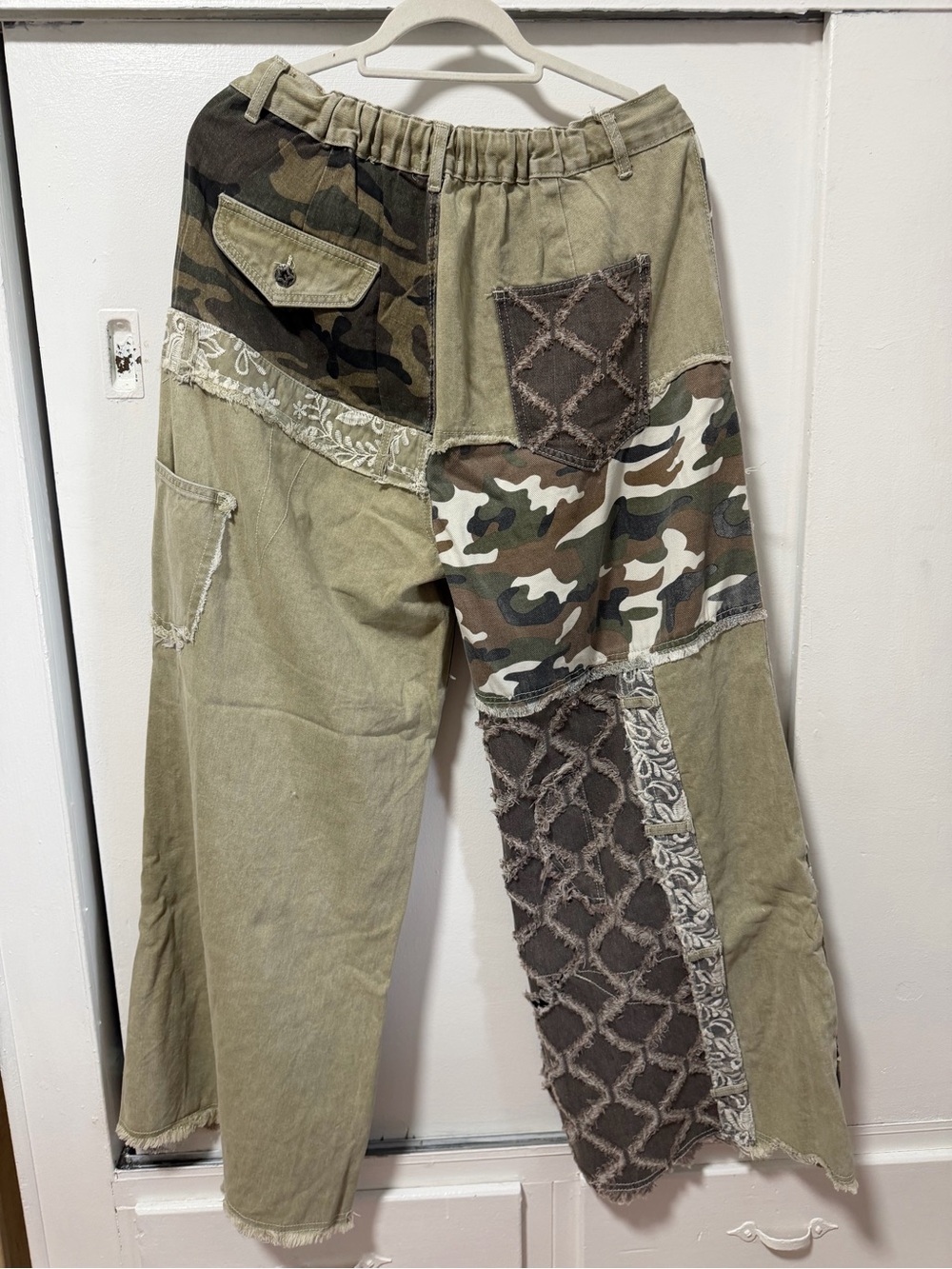 POL Olive Camo Patchwork Wide-Leg Pants - Picture 4 of 4